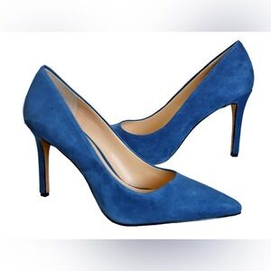 Vince Camuto Deep Blue True Suede Savilla Pumps - Women’s size 7M